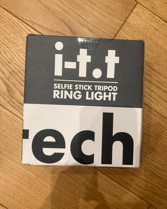 Treppiede con luce ad anello I-tools.tech