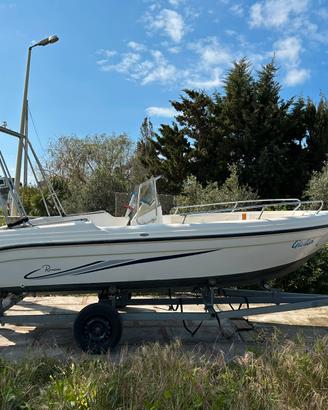 Barca Ranieri Azzurra e motore yamaha