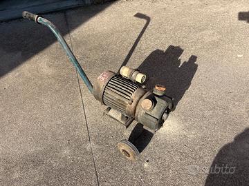 Pompa Travaso Autoadescante Vino Botti