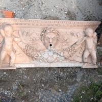 Fontana a muro in terracotta decorata - Stile Clas