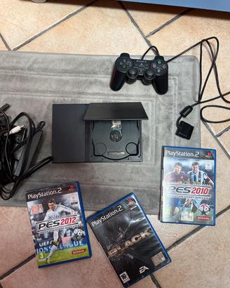 Playstation 2 con cavi e 3 videogiochi