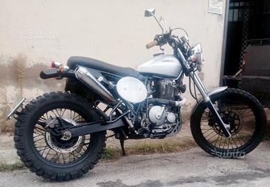 Special "Scrambler" su base Suzuki Dr 650 del 1993