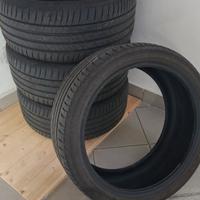 Gomme Bridgestone 225/40 R18 usate