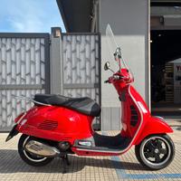PIAGGIO VESPA 300 USATA ANNO 2018