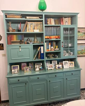 Credenza
