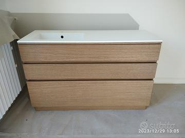 bagno listellare rovere con 1 pensile top corian