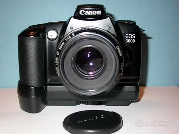 CANON: FOTOCAMERA EOS 3000 + OBIETTIVO + BP8
