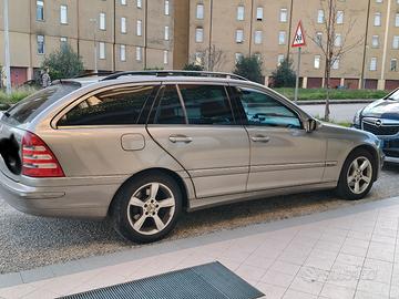 Mercedes c220 station wagon