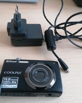Nikon COOLPIX – macchina fotografica come nuova
