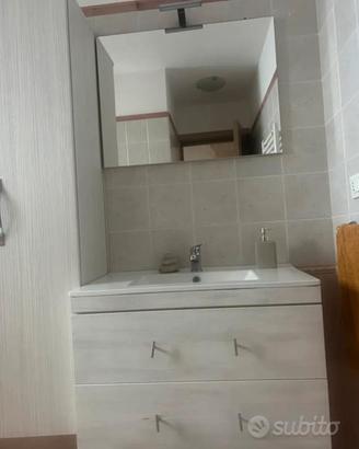 Bagno completo  moderno come nuovo