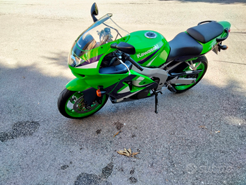 Kawasaki ninja zx6r