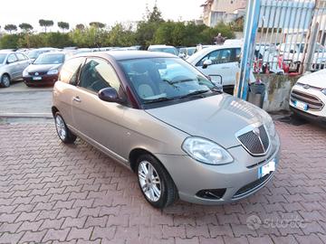 Lancia Ypsilon 1.2 Platino KM CERTIF 2010