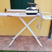 Tavolo da stiro professionale con ferro a caldaia