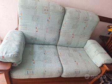 divano tre posti in legno massello sfoderabile 