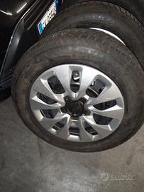 gomme invernali 215/60/16