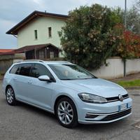 Volkswagen Golf 7.5 Executive 2.0 DSG