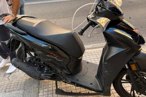 Scooter sh 150 2026