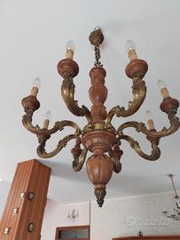 Lampadario a 8 bracci