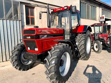 Trattore Case IH 1455 XL + International 1055 C