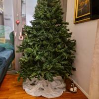 albero di natale h2.10 metri 