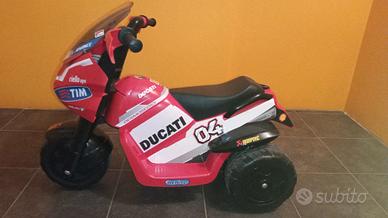 moto  elettrica peg perego