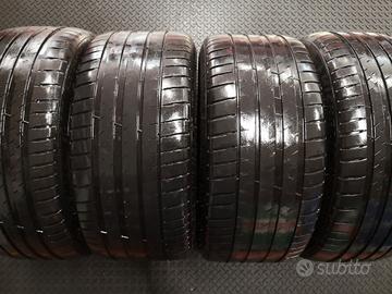 4 Michelin 245/40r19 e 275/35r19 estive usate 