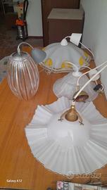 3 lampadari in vetro bianchi