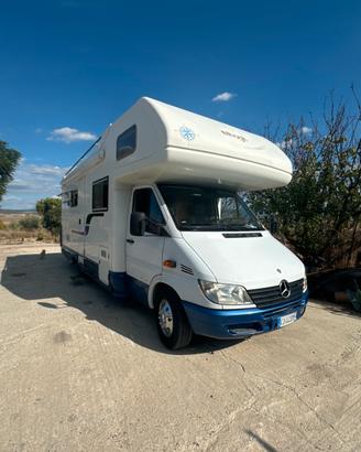 Camper mansardato