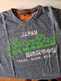 T-shirt Superdry vintage