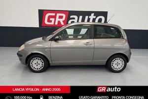 Lancia Ypsilon 1.2 16V Platino