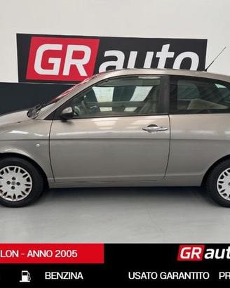 Lancia Ypsilon 1.2 16V Platino