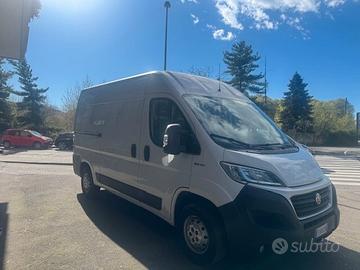 Fiat ducato tetto alto passo medio 2.3 mjt 2018 6B