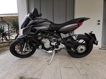 MV Agusta Rivale 800 (2016)