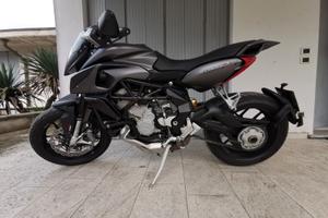 MV Agusta Rivale 800 (2016)