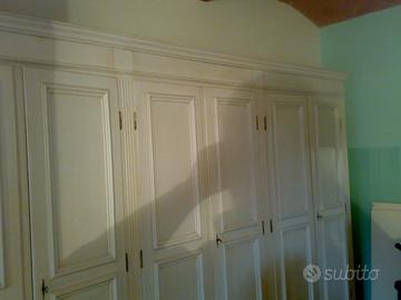 Armado con porte a battente