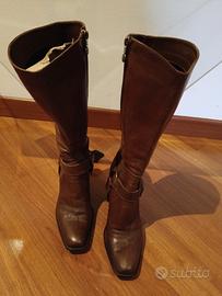 Stivali Gianni Bravo di pelle