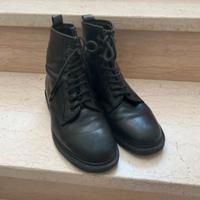 Anfibio cult donna