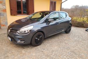 Renault clio IV 5 porte NEOPATENTATI 75CV -