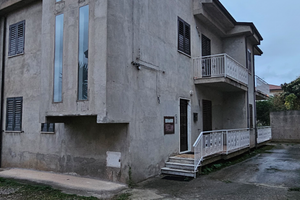 Villa plurifamiliare