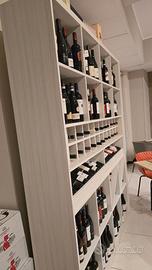 Cantina vino legno
