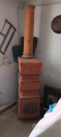 stufa a legna in terracotta marca Becchi