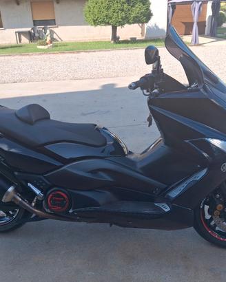 scooter T Max 
