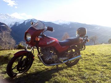 Suzuki GSX 250 - 1982