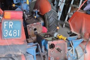 Trattore Antonio Carraro  Tigrone 735