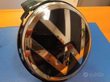 VW Golf 8 - simbolo VW  originale