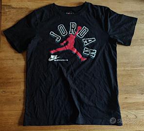 Jordan Nike tshirt sport basket nera rosso 15 anni