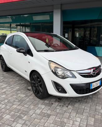 Opel Corsa 1.2 BENZINA E5 2014 - NEOPATENTATI