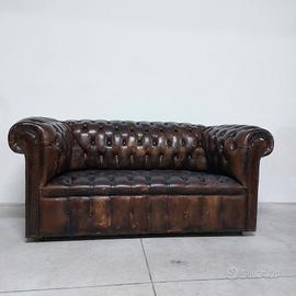 Divano chesterfield club anni 50...  chester 