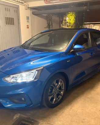 🔵 Ford Focus ST‑Line 1.0 EcoBoost Hybrid – 07/202