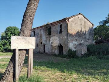 RUSTICO A SAN MAURO PASCOLI